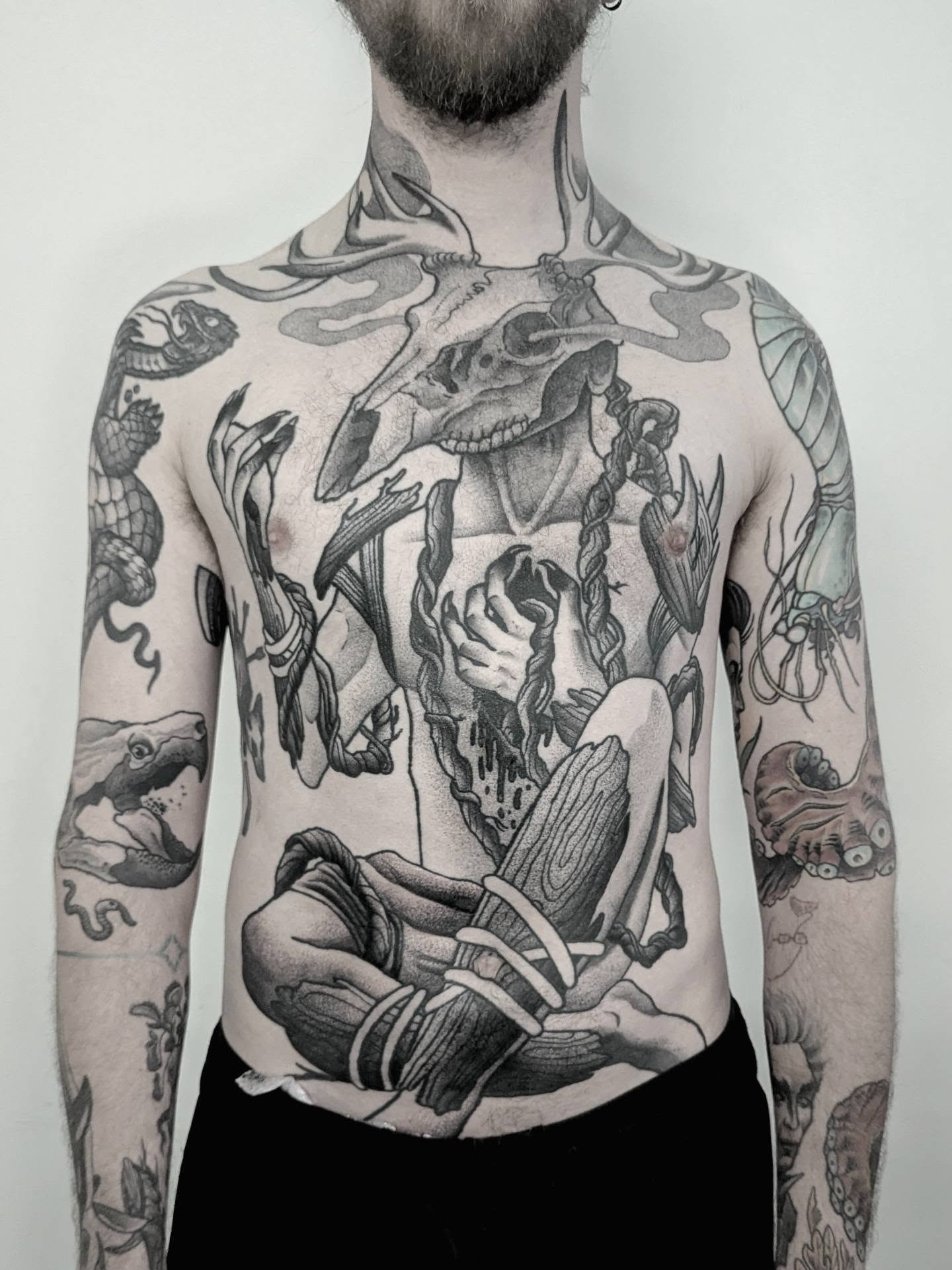 Argustattoo tacodoodnuchter chestpiece, tattoo by Taco Bals at Argus Tattoo in Antwerp